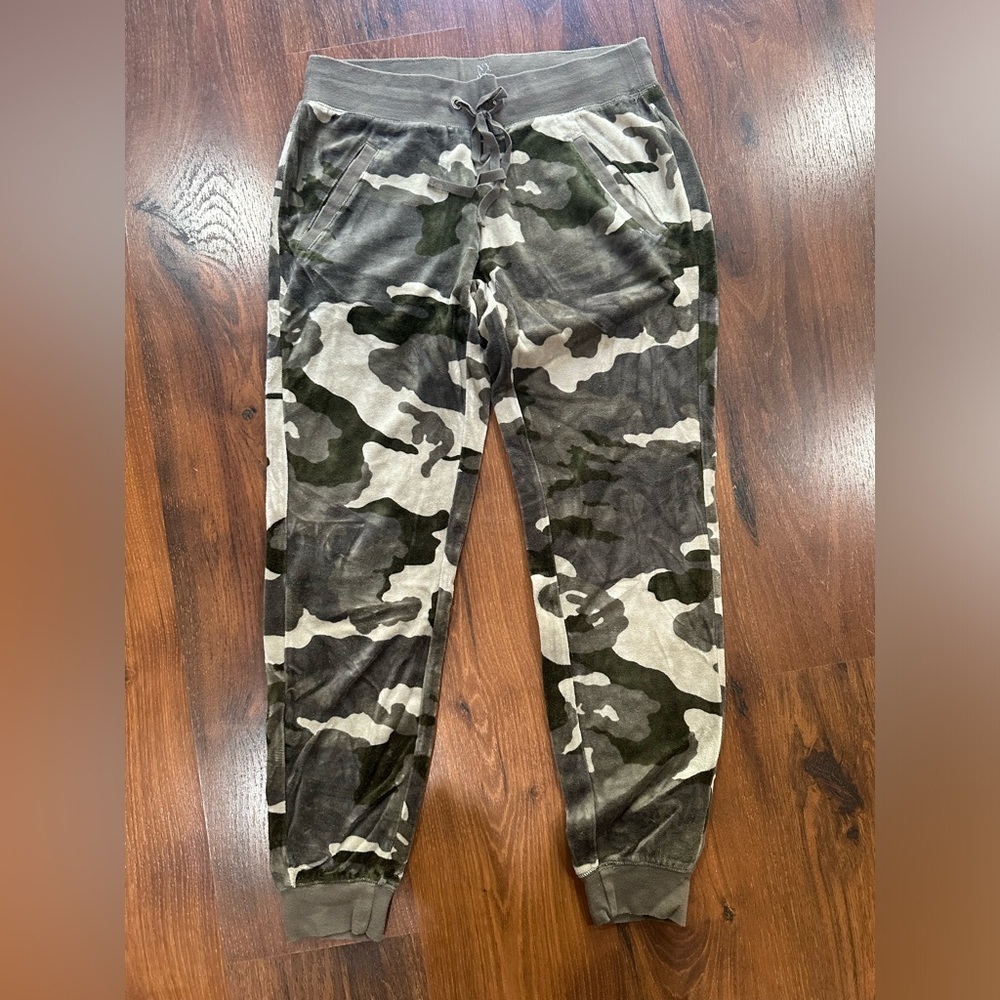 New York & Co Camo Jogger Sweatpants size XS